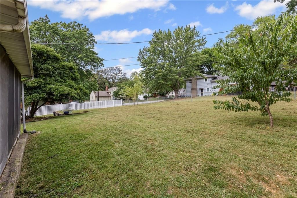 1504 NE 51st Street — photo 35