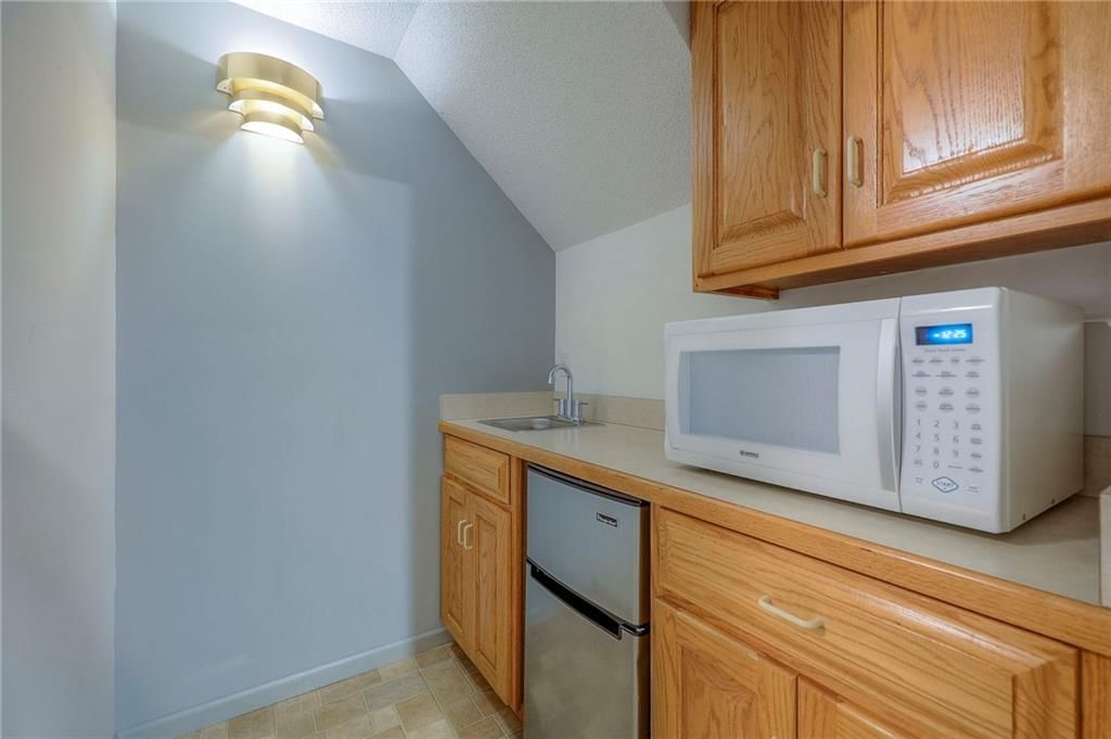 12538 Broadmoor Street — photo 31