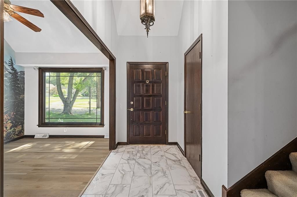 8923 Country Hill Court — photo 18