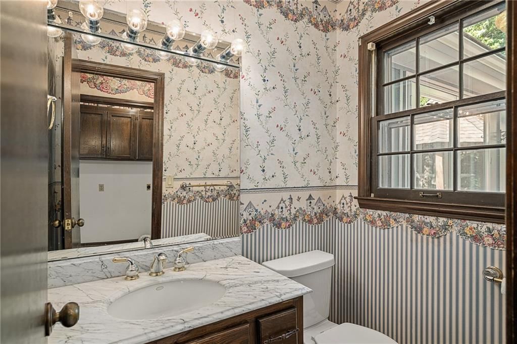 8923 Country Hill Court — photo 19