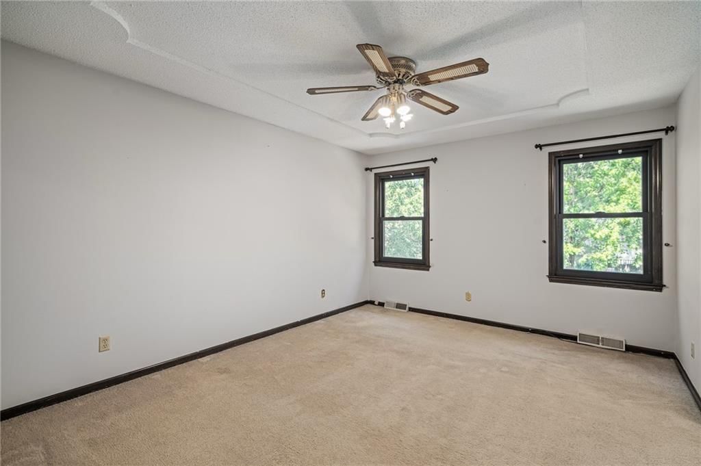8923 Country Hill Court — photo 21