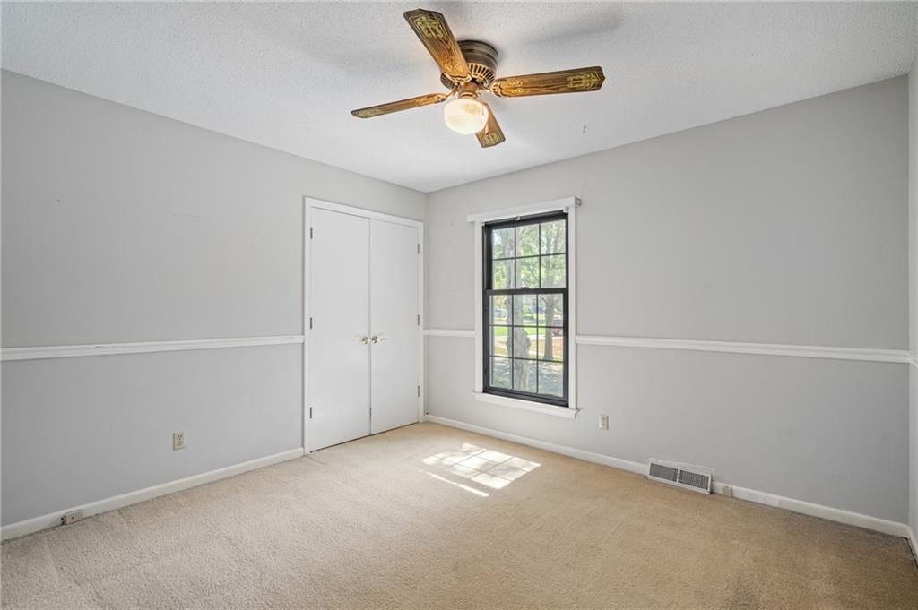 8923 Country Hill Court — photo 29