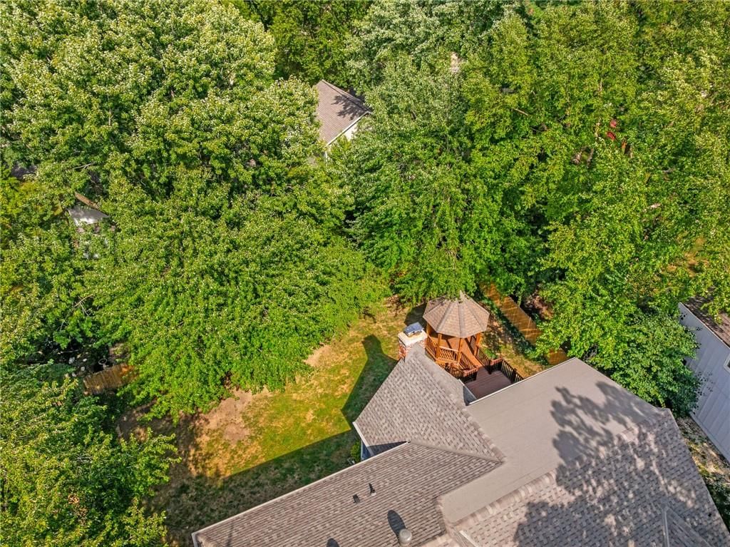 8923 Country Hill Court — photo 44