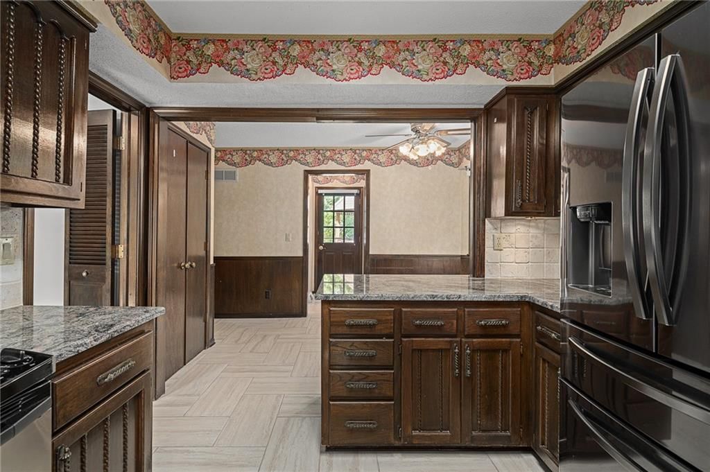 8923 Country Hill Court — photo 8
