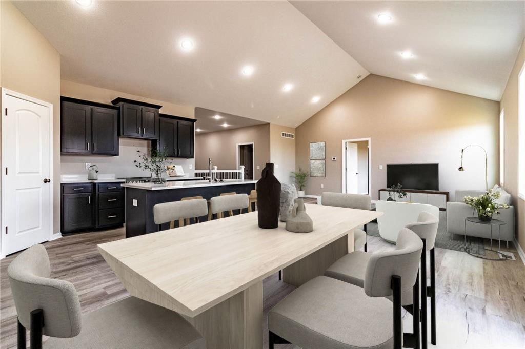 80 SE 451 Road, Warrensburg