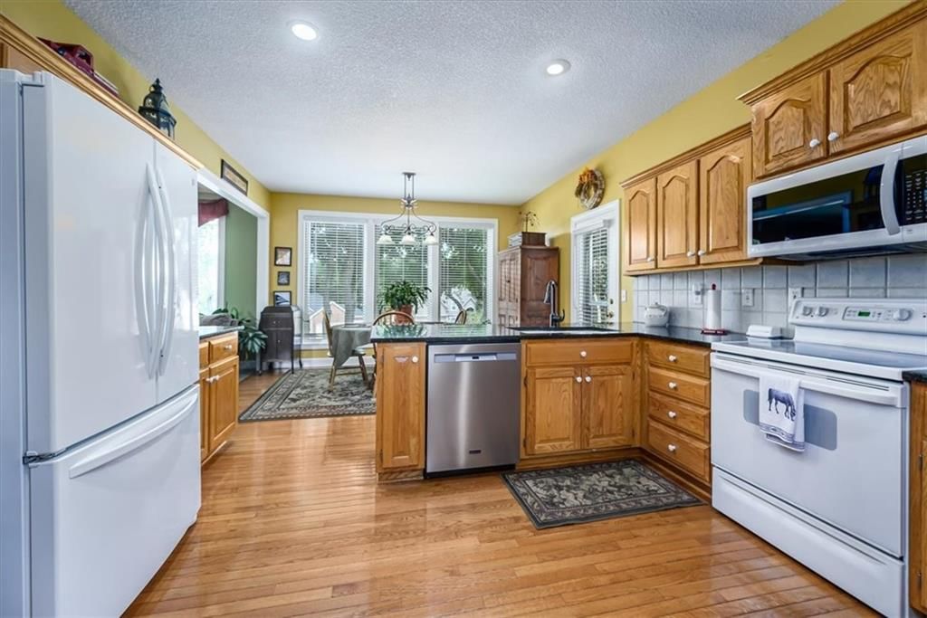 23710 W 53rd Terrace — photo 7