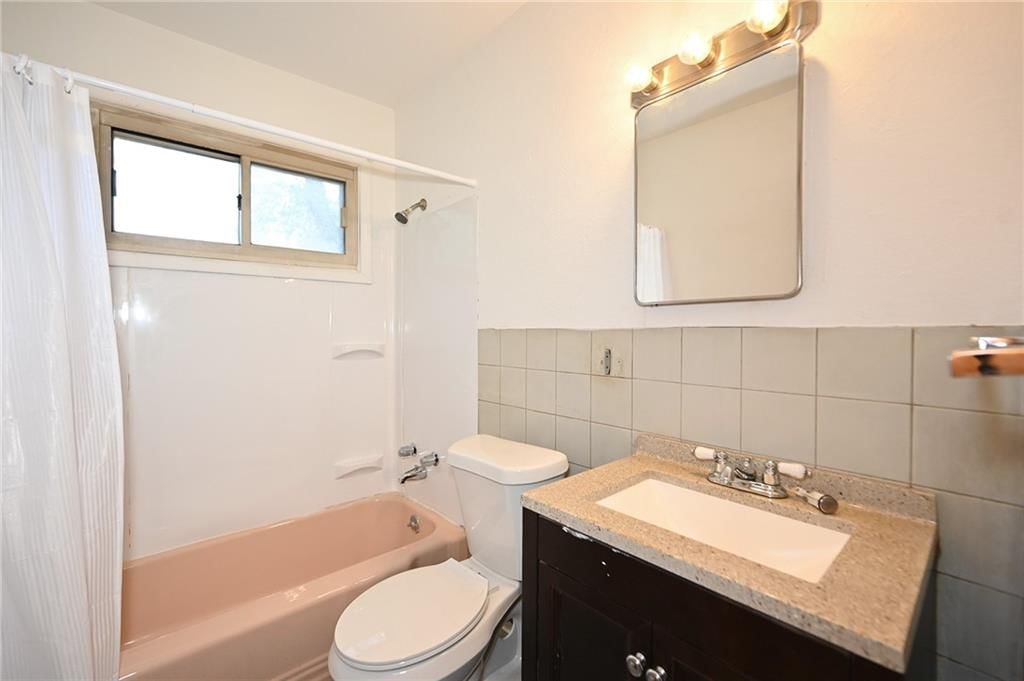 5255 Spruce Avenue — photo 22