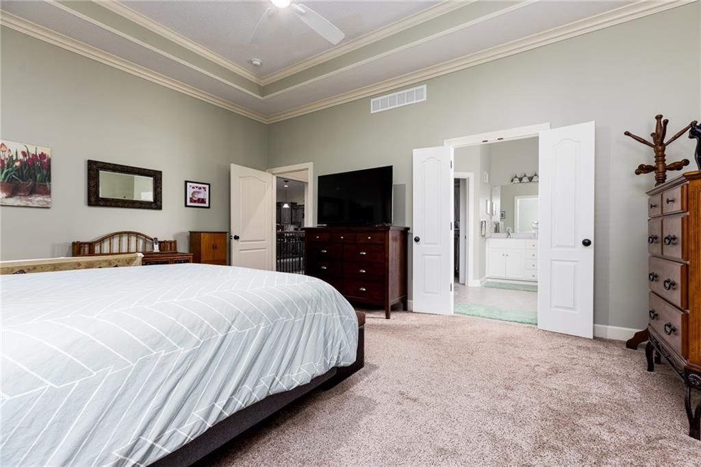 655 Rosewood Court — photo 17