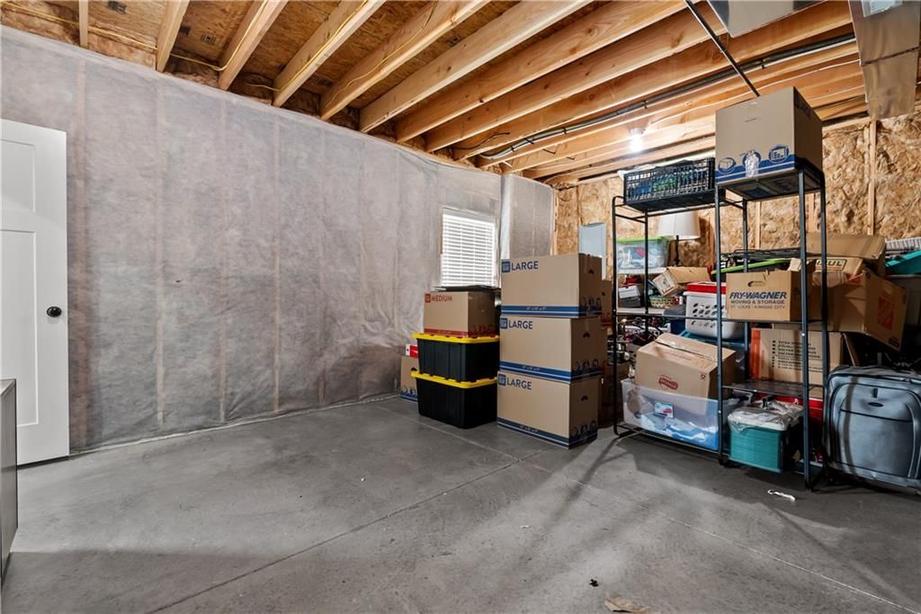 10014 N Stark Avenue — photo 41