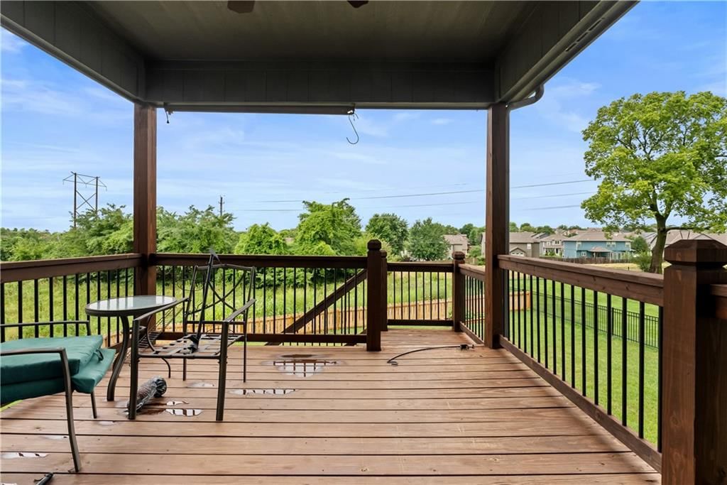 10014 N Stark Avenue — photo 42