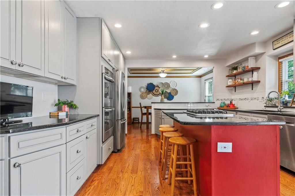 8630 Acuff Lane — photo 14