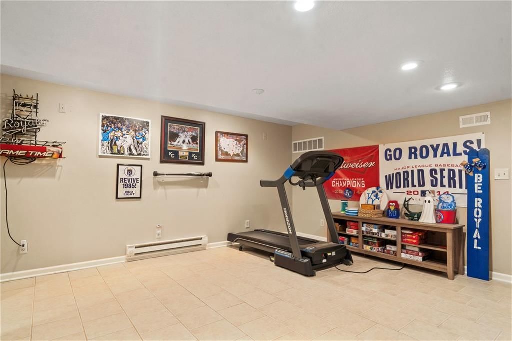 8630 Acuff Lane — photo 43