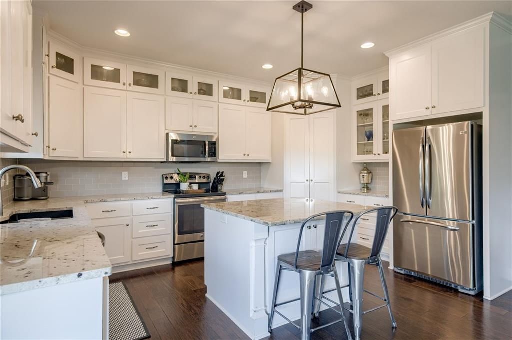 5860 Thousand Oaks Drive — photo 12