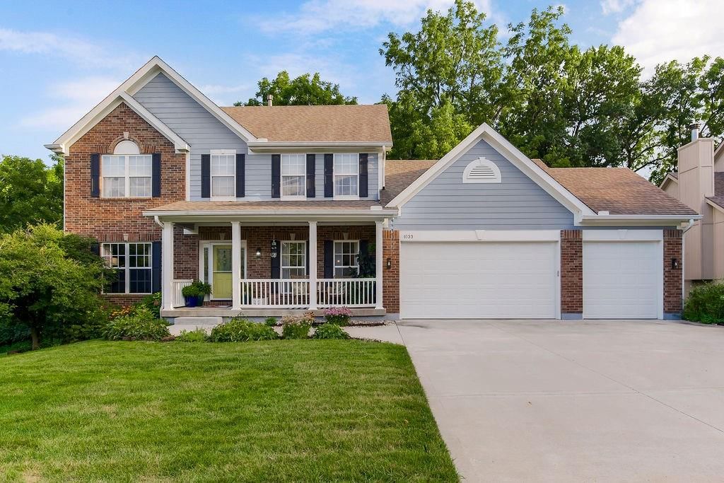 1033 Holt Drive — photo 3