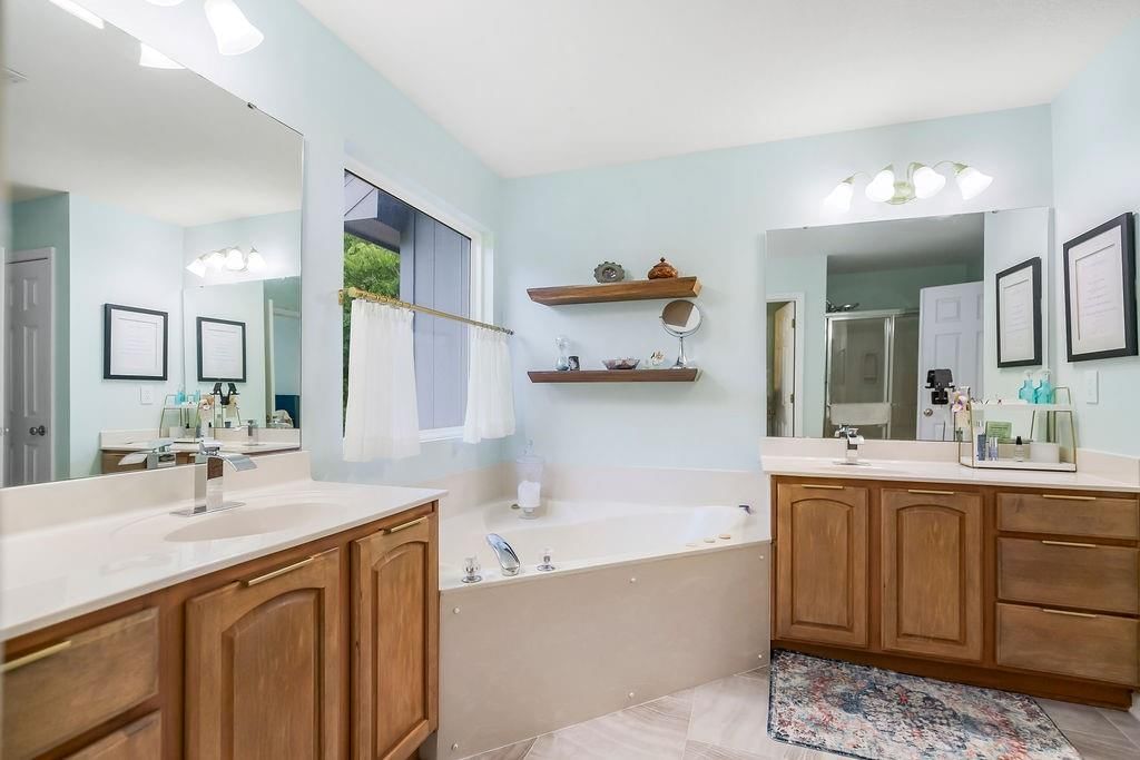 1033 Holt Drive — photo 21