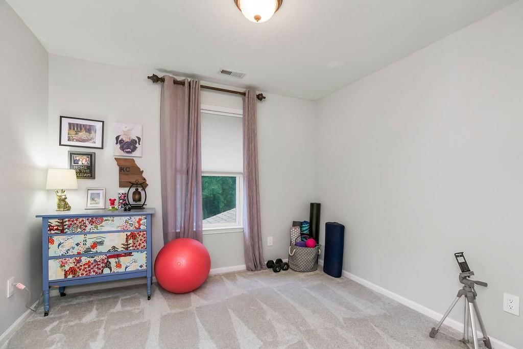 1033 Holt Drive — photo 25