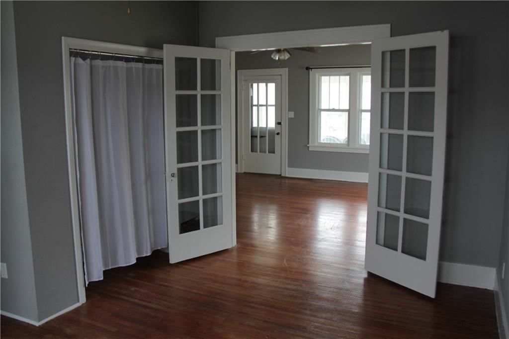 315 W 3 Street — photo 24