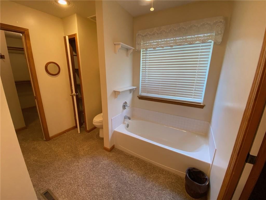 2515 NE Springbrook Street — photo 36