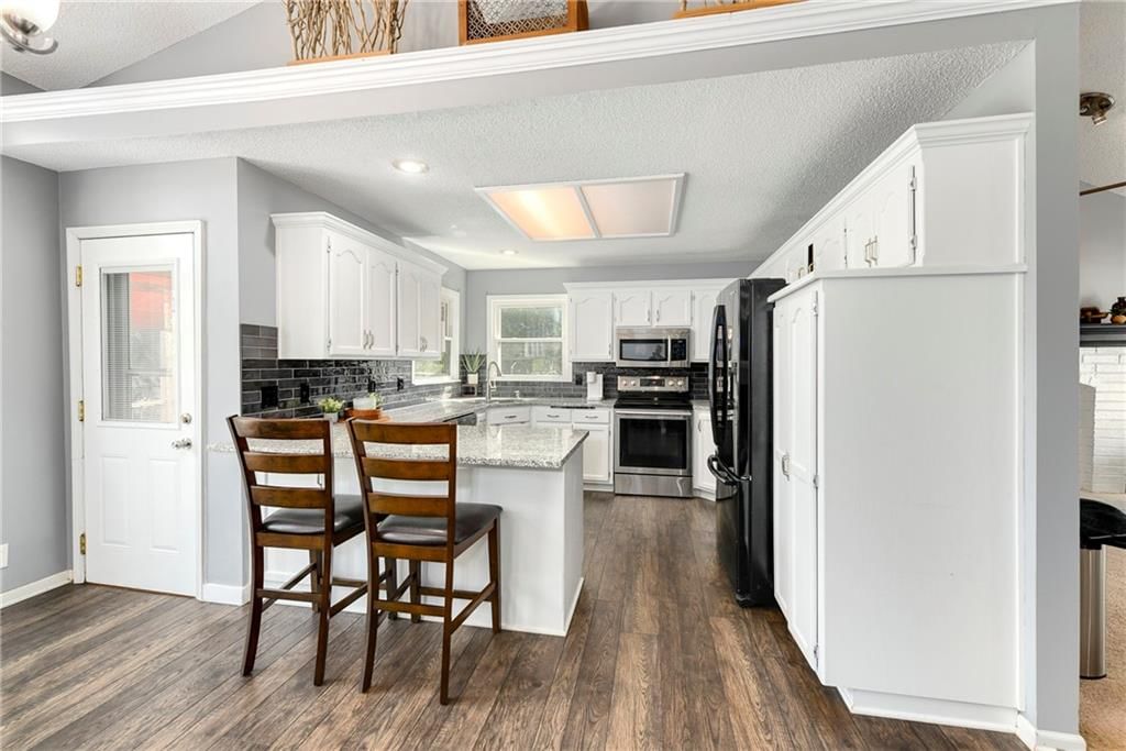 2505 NE Dale Hunter Trail — photo 12