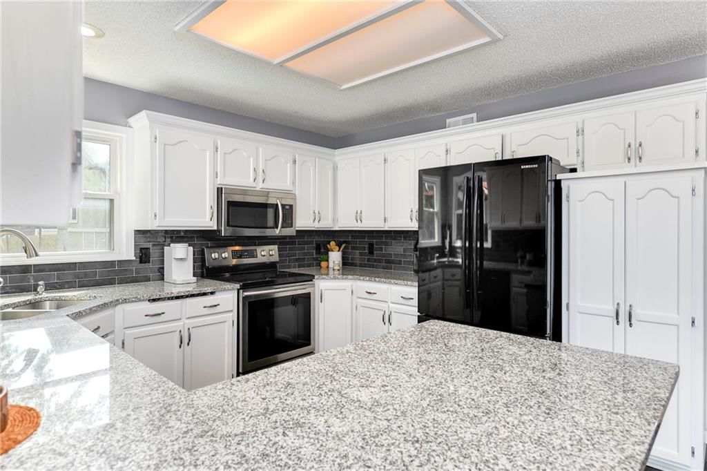 2505 NE Dale Hunter Trail — photo 14