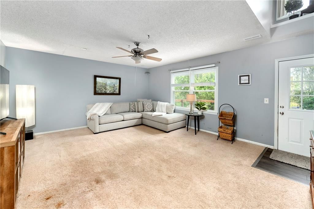 2505 NE Dale Hunter Trail — photo 22