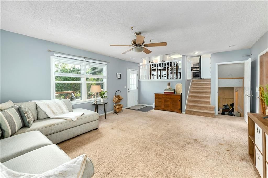 2505 NE Dale Hunter Trail — photo 24