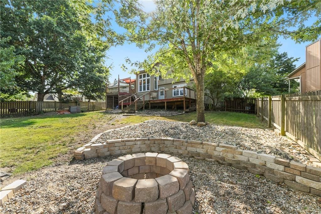 2505 NE Dale Hunter Trail — photo 36