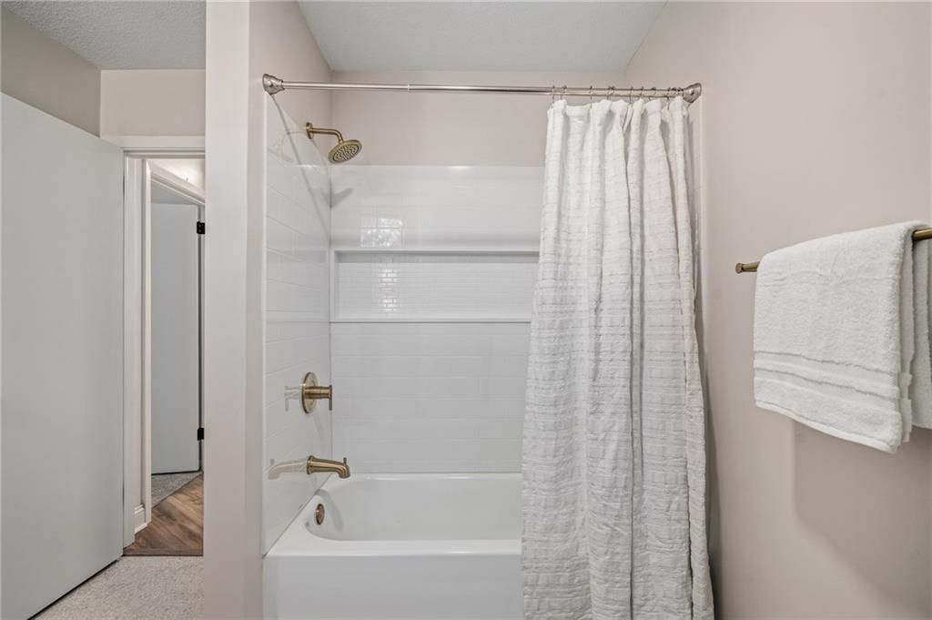 9136 Grant Lane — photo 35
