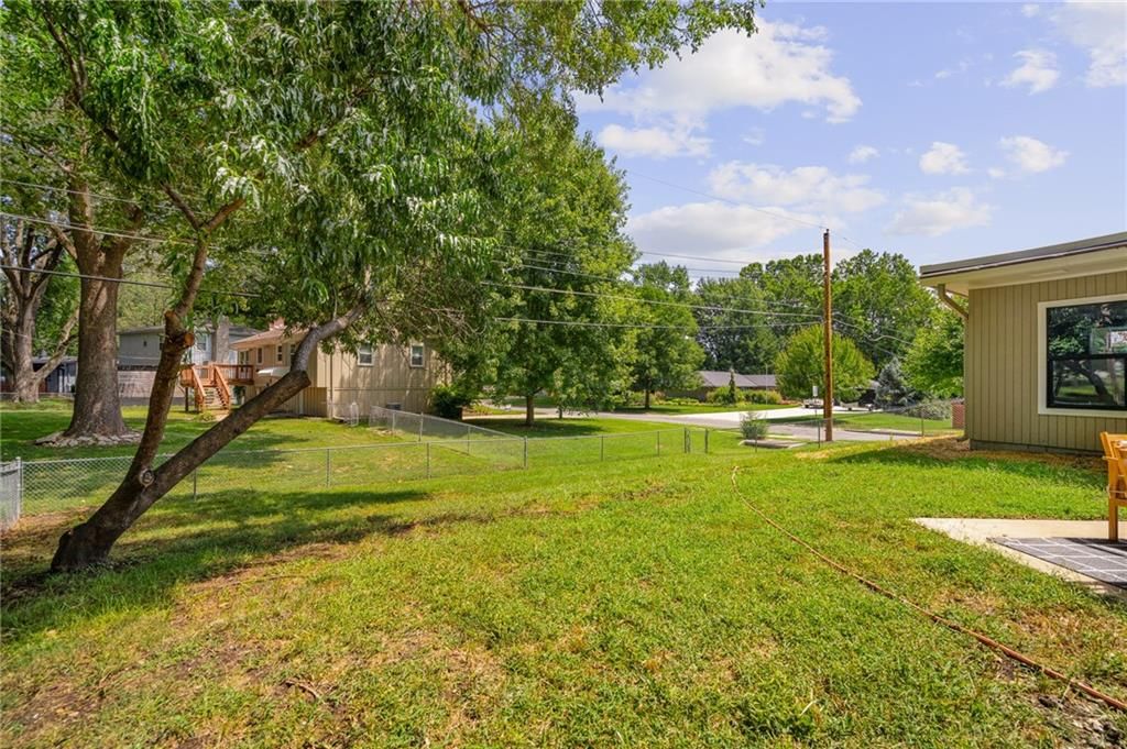 9136 Grant Lane — photo 41