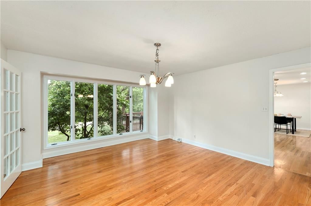 1908 Pine Ridge Drive — photo 11