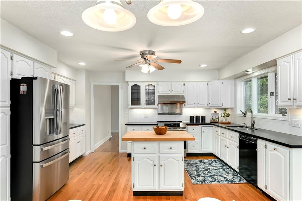 1908 Pine Ridge Drive — photo 19