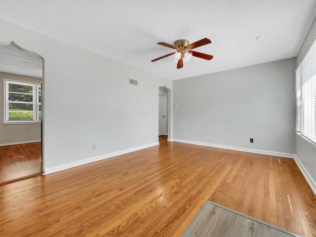 9700 E 66th Terrace — photo 15