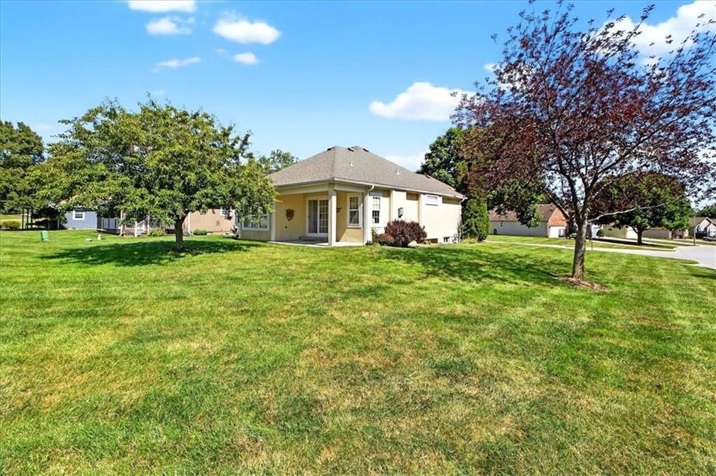 Photo 44 of 53 - 1800 Meadowlark Court