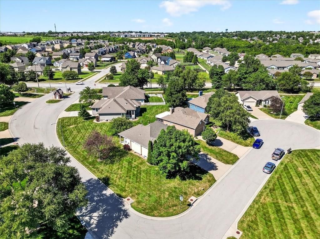 Photo 53 of 53 - 1800 Meadowlark Court