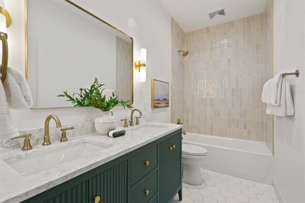 5914 Locust Street — photo 16