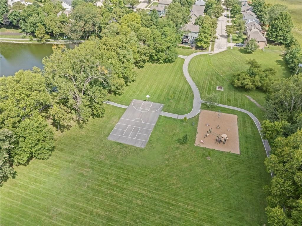108 Sumac Street — photo 44