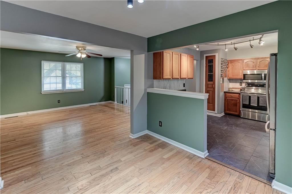 205 SE 2nd Street — photo 12