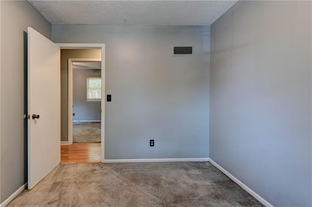 205 SE 2nd Street — photo 24