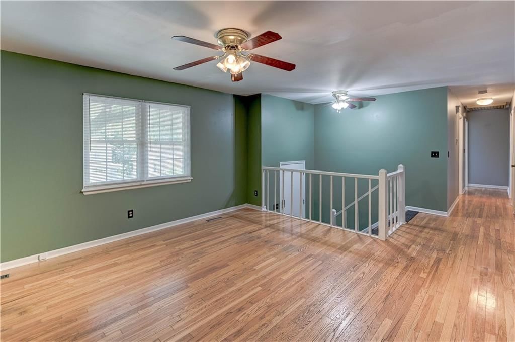 205 SE 2nd Street — photo 8
