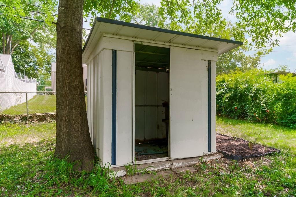 4905 NE Park Lane — photo 30