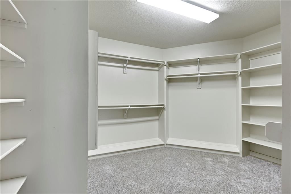 6330 N Nevada Avenue — photo 38