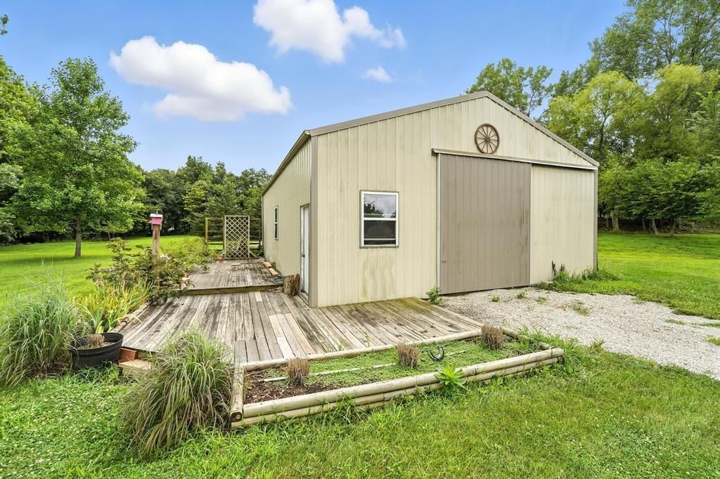 1704 NW 715th Road — photo 16