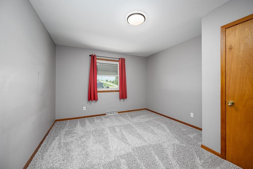3453 N 115th Street — photo 12