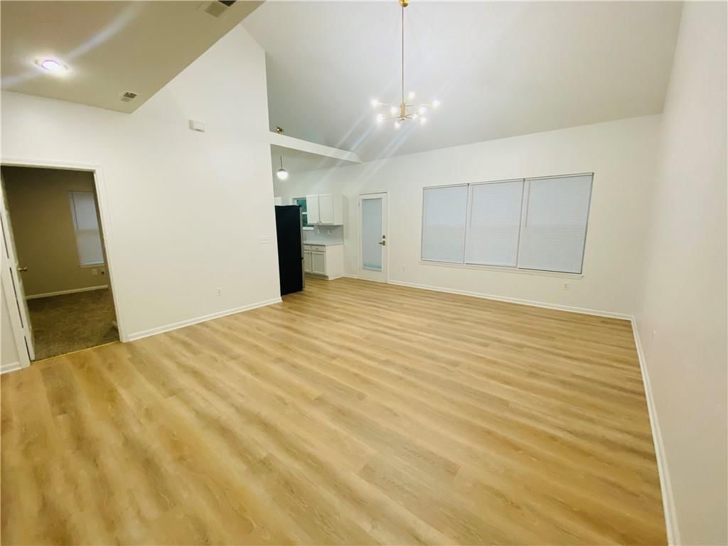 1932 N 80TH Court — photo 5