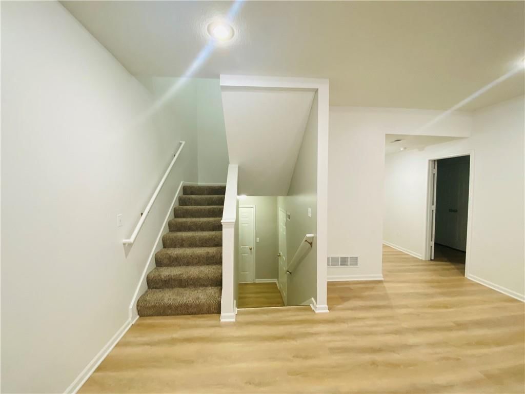 1932 N 80TH Court — photo 7
