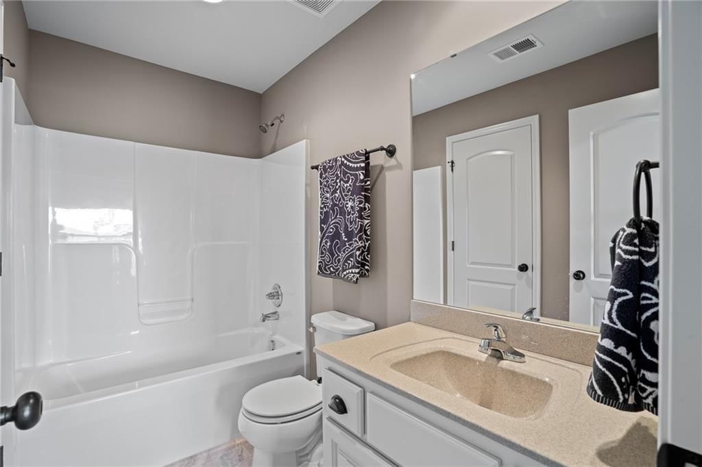 10710 W 158th Terrace — photo 36