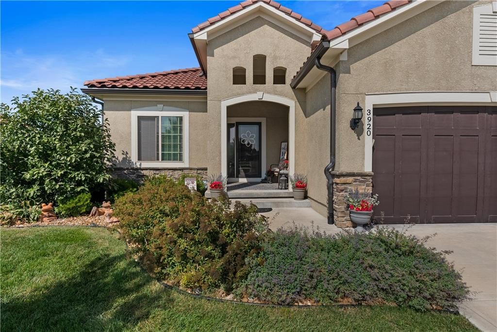 3920 SW Kamryn Drive — photo 3