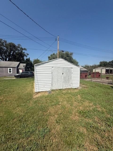 1301 N Main Street — photo 4
