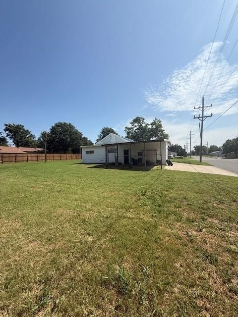 1301 N Main Street — photo 5