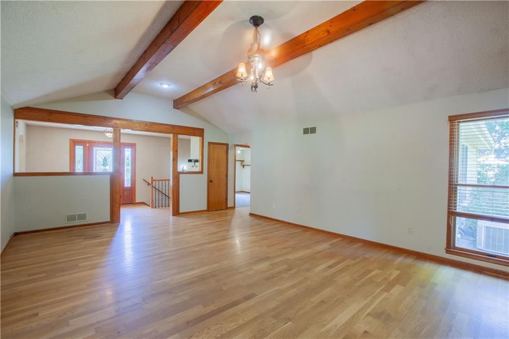 18105 Marcus Road — photo 3